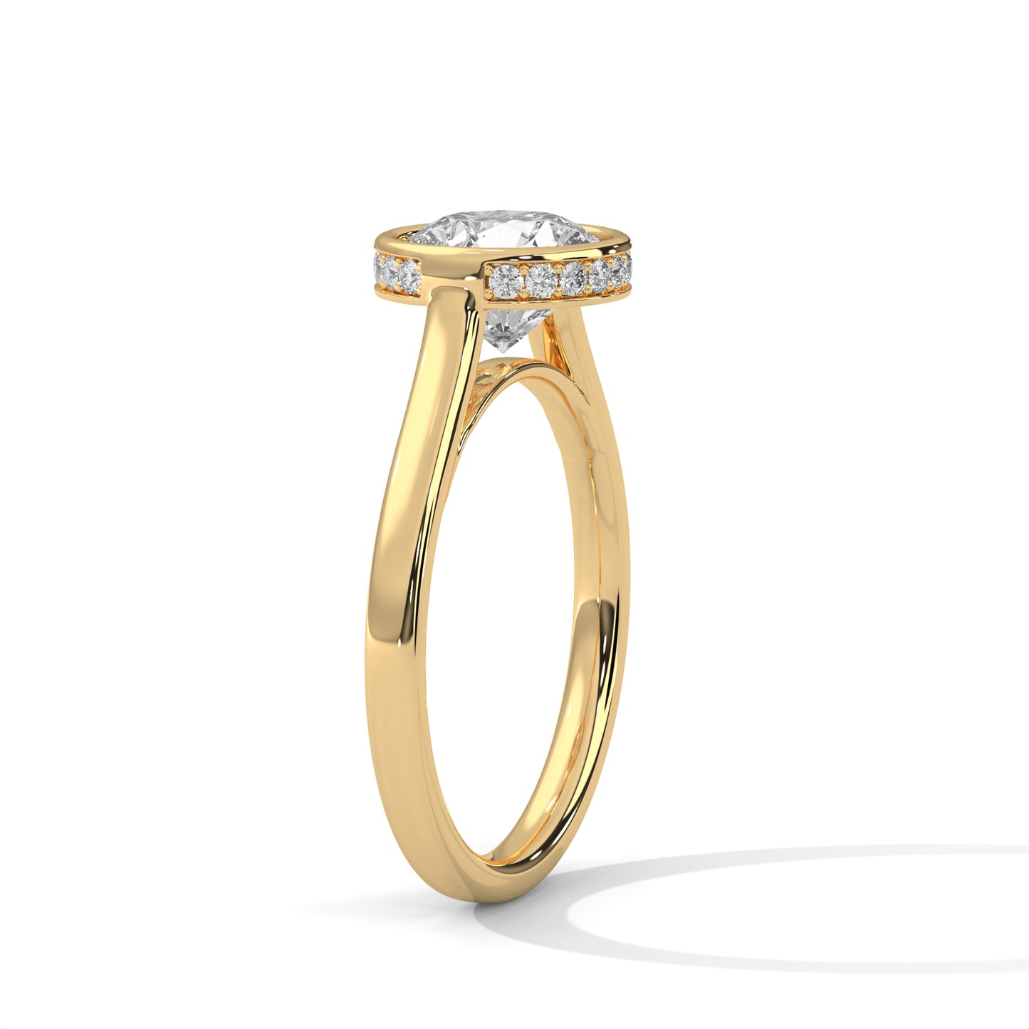 Prismatic Echo Round Diamond Ring