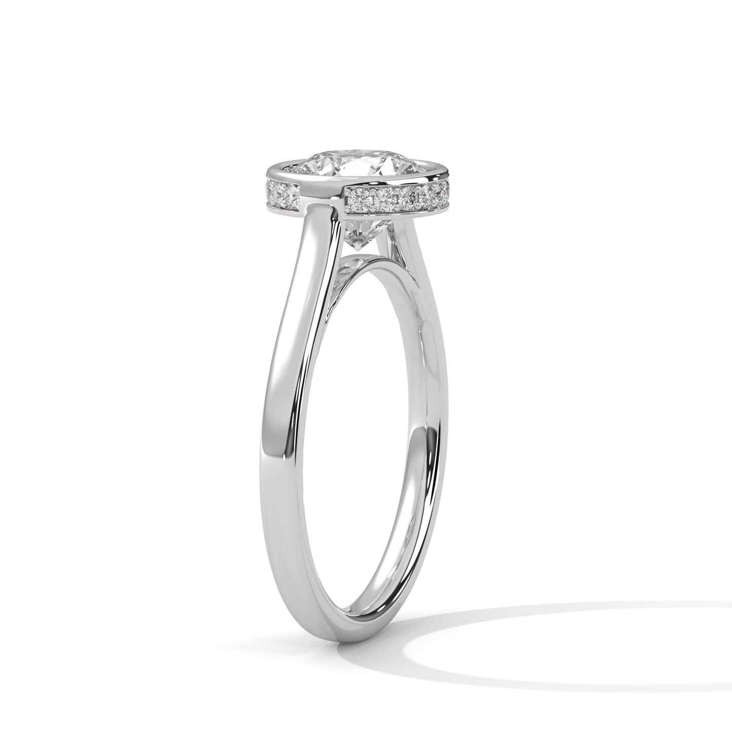 Prismatic Echo Round Diamond Ring