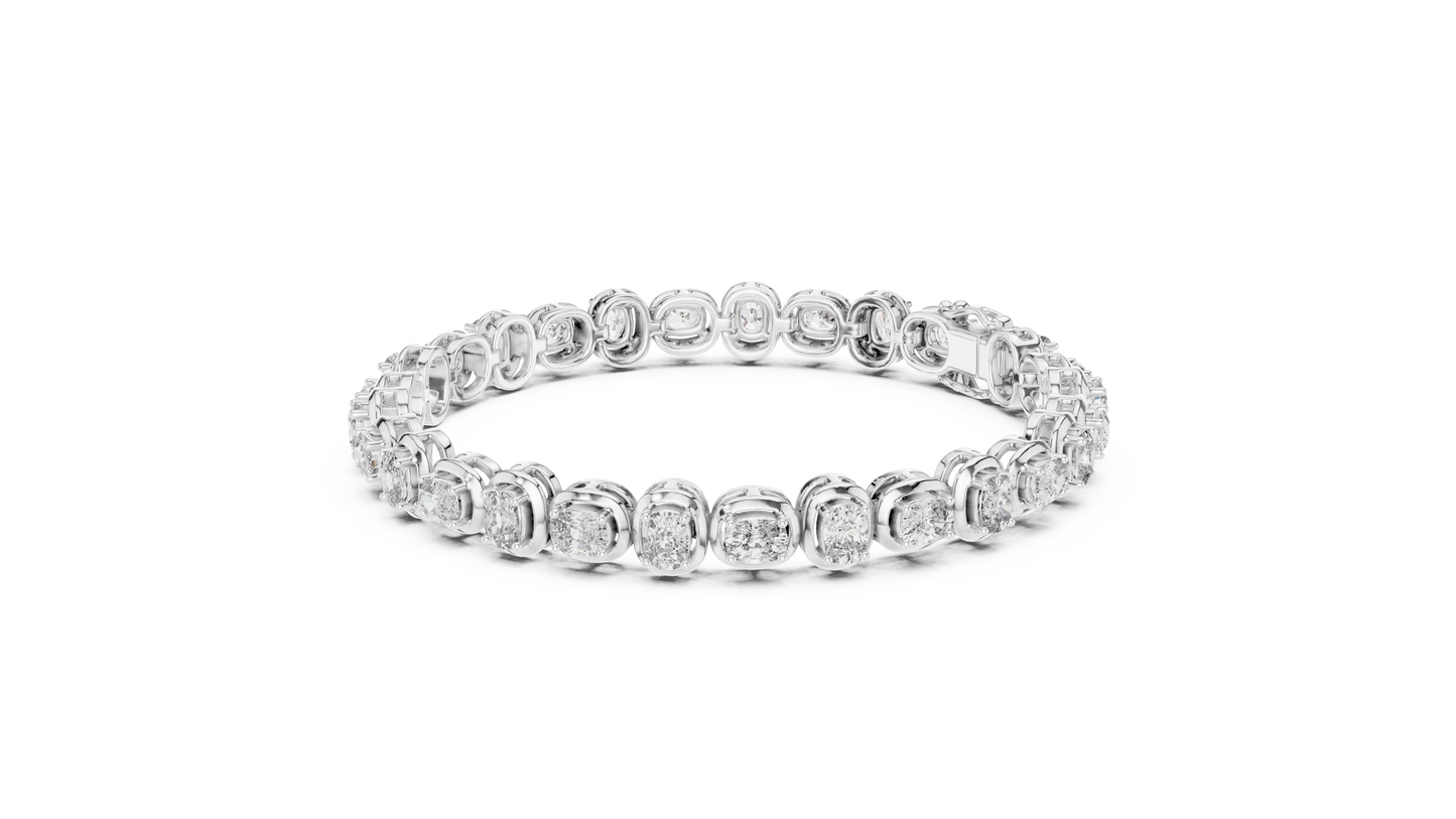 Queen’s Whisper Diamond Bracelet