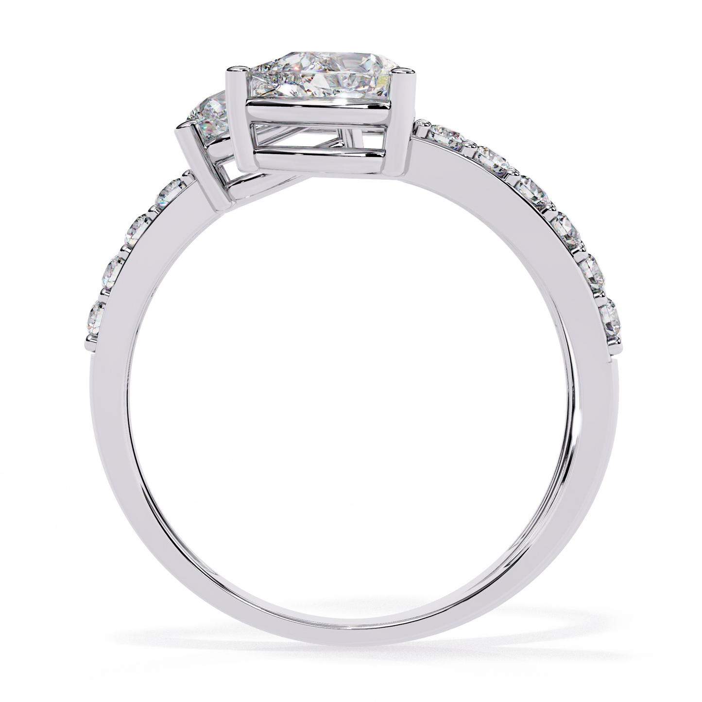 Queen’s Whisper Diamond Ring