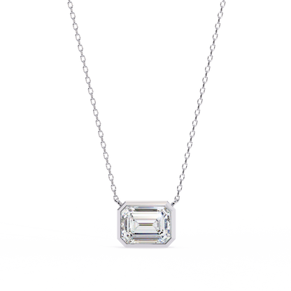 Lunaria Aristelle Emerald Solitaire Pendant