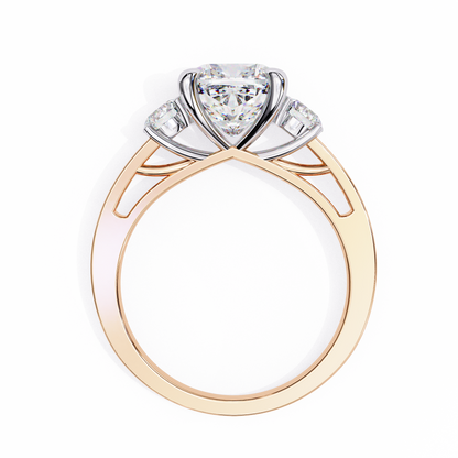 Lustria Magnifique Cushion Solitaire Ring