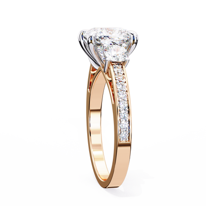 Lustria Magnifique Cushion Solitaire Ring