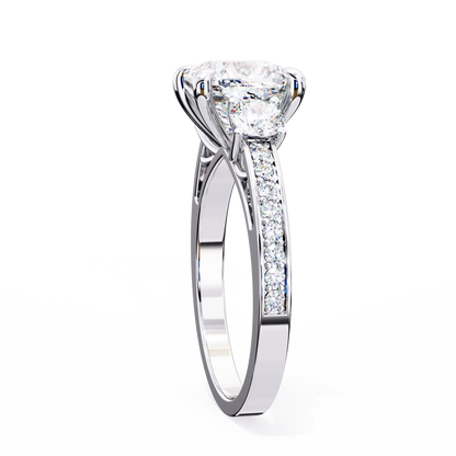 Lustria Magnifique Cushion Solitaire Ring