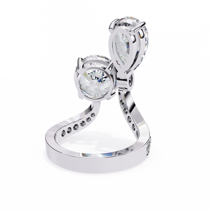 Adoria Lumiere Toi-et-Moi Solitaire Ring