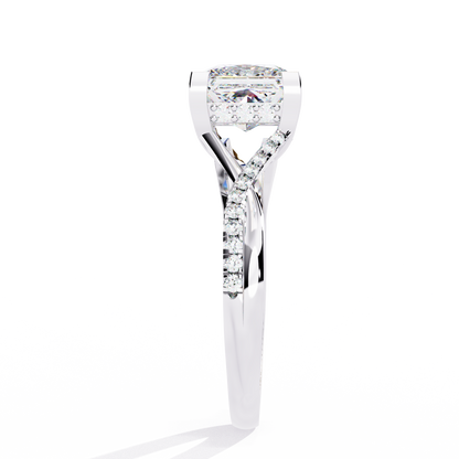 Regalia d’Or Princess Solitaire Ring