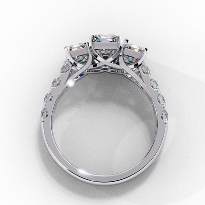 Emeraude Royale Radiant Solitaire Ring