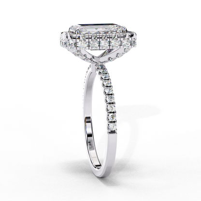 Selene Whisper Emerald Solitaire Ring