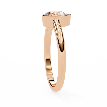 Lirio D’or Pear Solitaire Ring