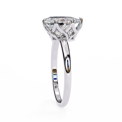 Vittoria Crown Pear Solitaire Ring