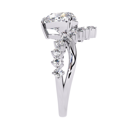 Fleur de Couronne Solitaire Ring