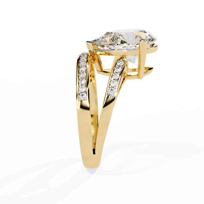 Aurora Royale Pear Solitaire Diamond Ring