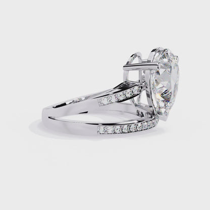 Aurora Royale Pear Solitaire Diamond Ring