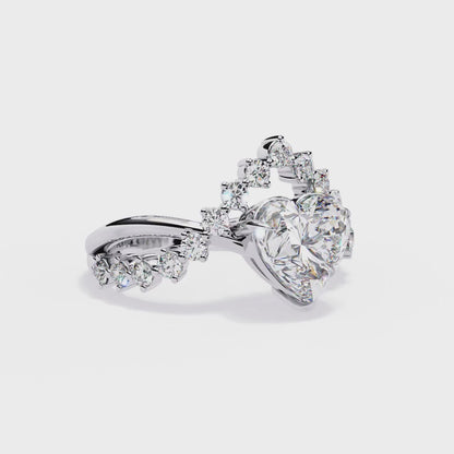 Fleur de Couronne Solitaire Ring