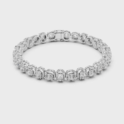 Queen’s Whisper Diamond Bracelet
