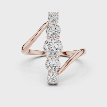 Velvet Circle Diamond Ring