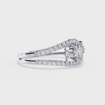 Vento d’Oro Diamond Ring
